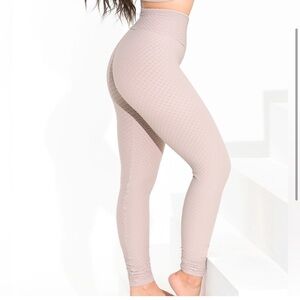 Booty By Brabants Croco Skin Dulce de Leche Leggings